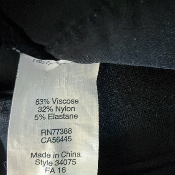 Like New J. Crew Black Gigi Pants, size 10 - Picture 7 of 7